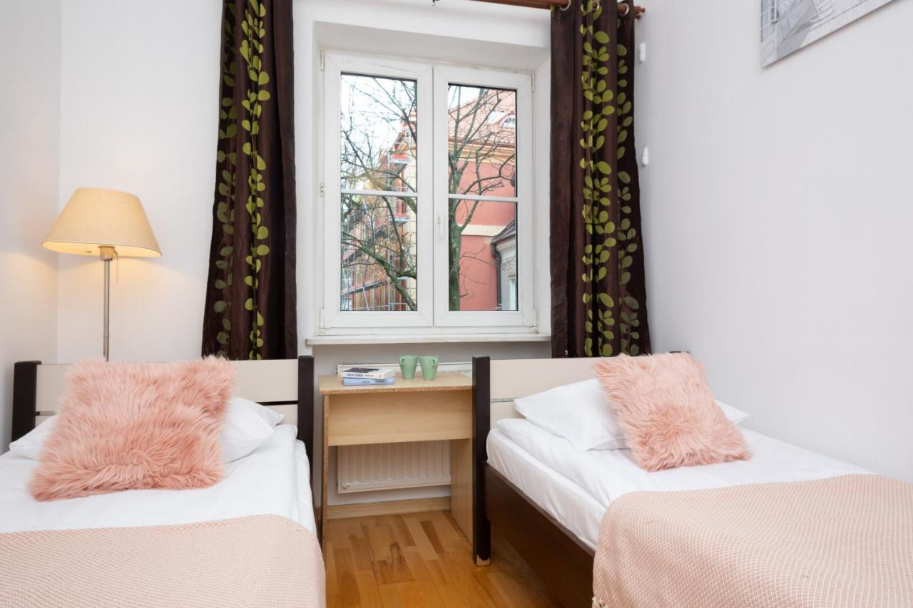 Warsaw New Town Apartments By Renters Kültér fotó